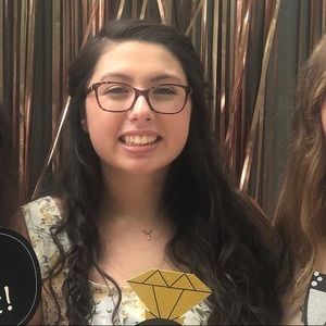 Meet your Posher, Ariel